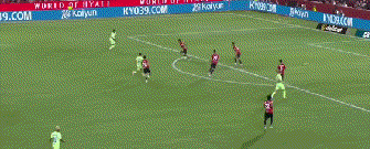 一次辣眼睛, 禁区左侧, 亚马尔先后