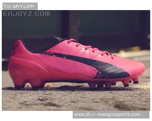 粉色足球鞋系列球星盘点 足坛明星如何演绎时尚与实力结合
